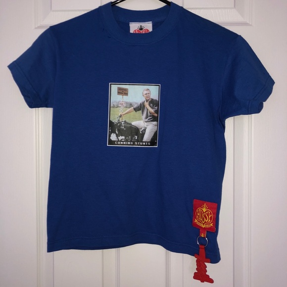 NWOT Cheeky word play, graphic t-shirt. - Picture 1 of 5